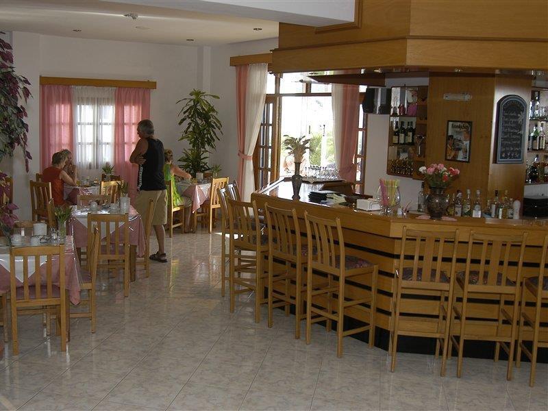 Hotel Cavo Marelia Amoopi Exterior foto